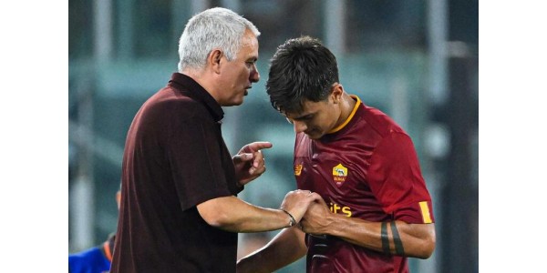 Paulo Dybala se ofrece a retirarse del calendario de la Roma 2022